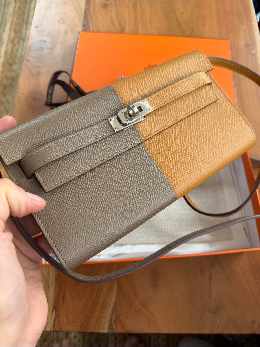 NWT Hermès Kelly To Go Casaque Wallet / Bag / Clutch [tricolor] - Picture 2 of 11